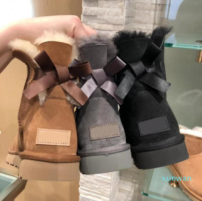 Fashionable Women Warm Snow Boots Winter Genuine Cowhide Leather Women Boots Ankle Boots real Fur Shoes Size 34-44
Fashionable Women Warm Snow Boots Winter Genuine Cowhide Leather Women Boots Ankle Boots real Fur Shoes Size 34-44