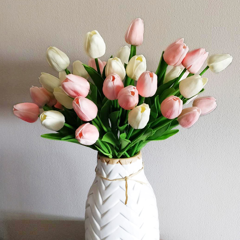 20pcs Mix Tuip Artificia Fower Rea Touch Artificia Bouquet Fake Fower for Wedding Decoration Fowers Home Garden Decor
20pcs Mix Tuip Artificia Fower Rea Touch Artificia Bouquet Fake Fower for Wedding Decoration Fowers Home Garden Decor