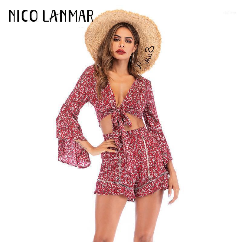 Women Clothing Sets Summer Casual Floral Chiffon V-neck Trumpet Sleeves Shirt+Shorts Two-piece Sexy Holiday Female Costume Women's Tracksuit, Gray
Women Clothing Sets Summer Casual Floral Chiffon V-neck Trumpet Sleeves Shirt+Shorts Two-piece Sexy Holiday Female Costume Women's Tracksuit, Gray