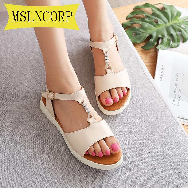 Big Size 34-43 Summer Flat Sandals Women Simple Bright Color Buckle Studded Beach Shoe Candy Open Toes Fashion Female, Black
Big Size 34-43 Summer Flat Sandals Women Simple Bright Color Buckle Studded Beach Shoe Candy Open Toes Fashion Female, Black