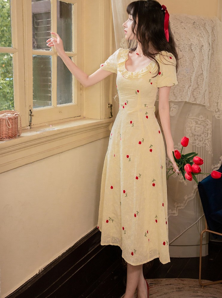Summer Women Sweet Floral Embroidery Hollow Out Midi Dress Vintage Elegant Ruffles O-Neck Cotton Slim Party Vestidos 210519