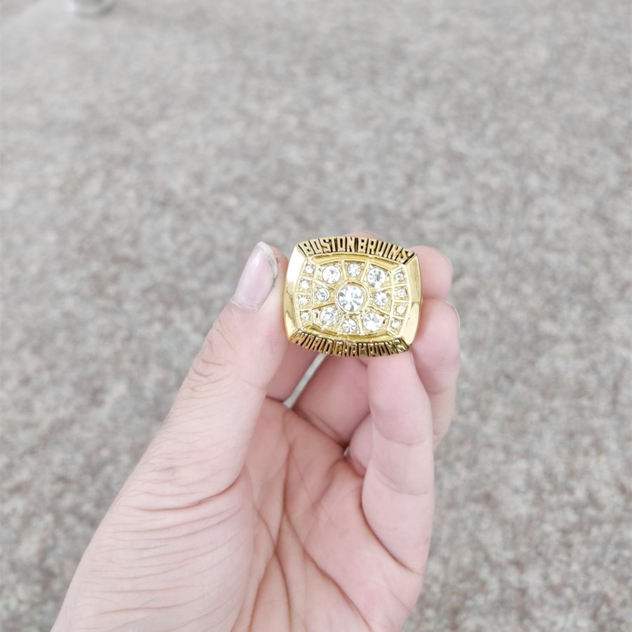 Wholesale Boston 1972 Bruin's Stanley Cup Championship Ring fashion Gifts from fans and friends leather Bag Parts & Accessories, Black
Wholesale Boston 1972 Bruin's Stanley Cup Championship Ring fashion Gifts from fans and friends leather Bag Parts & Accessories, Black