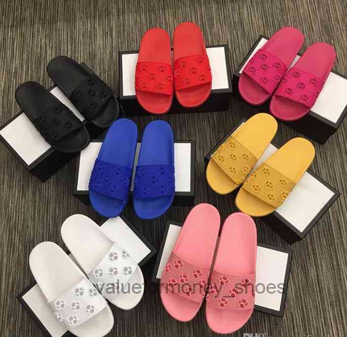 Slippers Designer men women sandals fashion beach shoes flat non-slip classical hole with box size 35-46 4HLP, Color 4
Slippers Designer men women sandals fashion beach shoes flat non-slip classical hole with box size 35-46 4HLP, Color 4