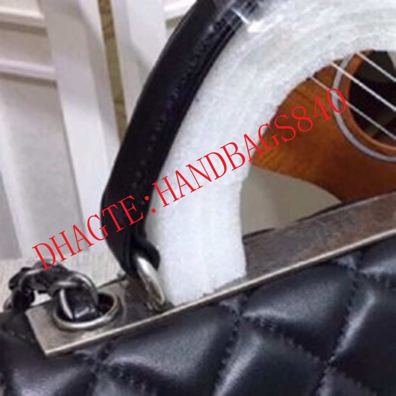 Women Luxurys Designers Texture Chain Flap Bags Good quality fashion handbags Luxury Designer Shoulder Bag Mini Purse Classic Plain-sheepskin Crossbody handbag, Make up the difference
Women Luxurys Designers Texture Chain Flap Bags Good quality fashion handbags Luxury Designer Shoulder Bag Mini Purse Classic Plain-sheepskin Crossbody handbag, Make up the difference