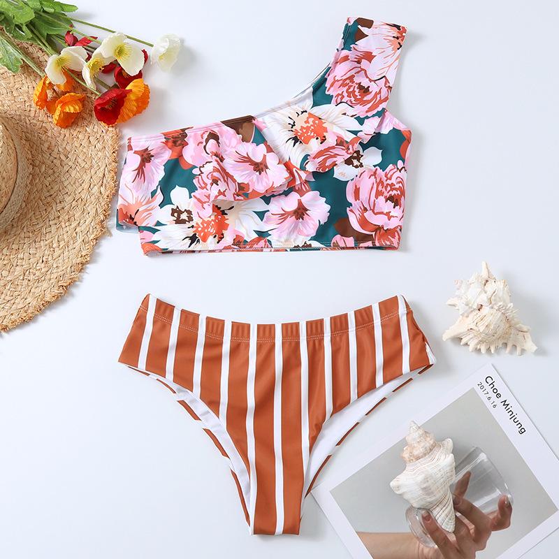 Bandeau Bikinis Ruffle Swimsuits One Shoulder Swimwear Women High Waist Bathing Suits Cut Biquini Sexy Thong Beachwear 210520, Ruffle swimsuit
Bandeau Bikinis Ruffle Swimsuits One Shoulder Swimwear Women High Waist Bathing Suits Cut Biquini Sexy Thong Beachwear 210520, Ruffle swimsuit