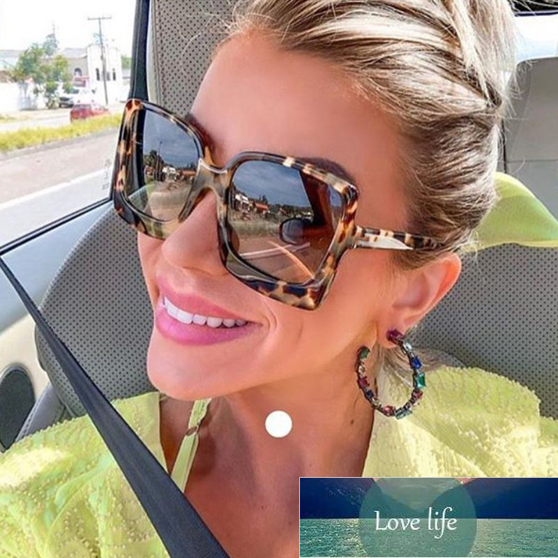 Fashion Oversized Sunglasses Women Brand Designer Plastic Female Big Frame Gradient Sun Glasses UV400 gafas de sol mujer Factory price expert design Quality Latest
Fashion Oversized Sunglasses Women Brand Designer Plastic Female Big Frame Gradient Sun Glasses UV400 gafas de sol mujer Factory price expert design Quality Latest