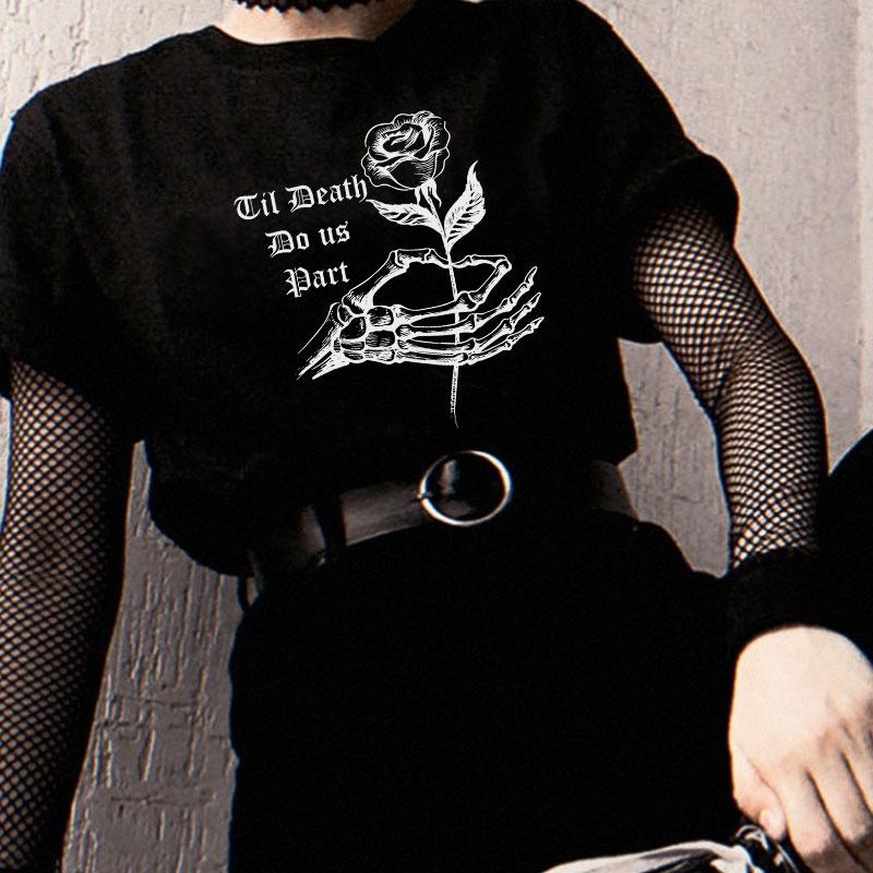 Women' T Shirt Skeleton Print Dark Gothic Grunge Style Oversized Black Tops Female Edgy Fashion Graphic Tee Aesthetic Clothes 
Women' T Shirt Skeleton Print Dark Gothic Grunge Style Oversized Black Tops Female Edgy Fashion Graphic Tee Aesthetic Clothes