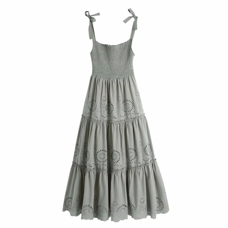 Summer Women Hollow Embroidery Tiered Ruffle Suspender Midi Dress Female Sleeveless Clothes Casual Lady Slim Vestido D7625 210430