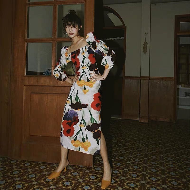 Elegant Lady s Square Collra Vintage Midi Dress Floral Print Long Puff Sleeve Bodycon Women High Fashion 210421