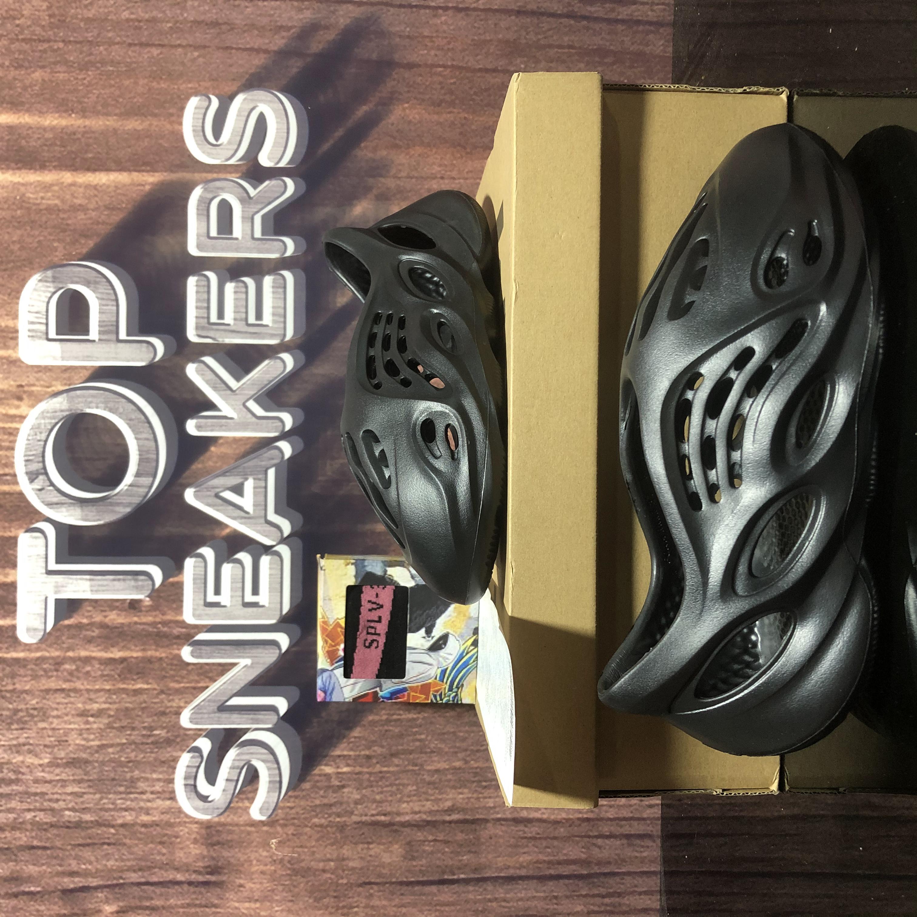 Top Quality Slides Shoes Graffiti Bone Resin Desert Sandy Rubber Slippers Summer Brown Flat Men Women Beach Foam Runner Size 36-45, Color 9
Top Quality Slides Shoes Graffiti Bone Resin Desert Sandy Rubber Slippers Summer Brown Flat Men Women Beach Foam Runner Size 36-45, Color 9