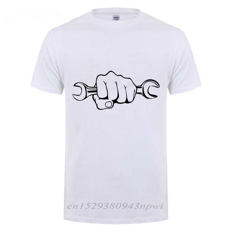 Mechanic Holding A Wrench Motorcycle T-Shirt Funny Father's Present Birthday Gift For Daddy Husband Boyfriend Men Cotton T Shirt 210629
