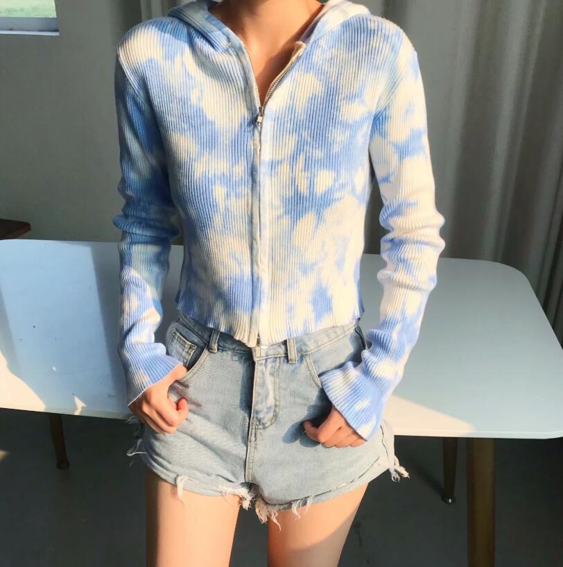 Women Gradient tie-dye Zipper Hooded Cropped Cardigan Sweater Vintage Knitted Exposed navel Short Knitwear Long sleeve Jumper 210429