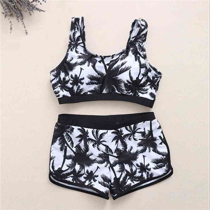 Sexy Women Crop Top High Waist Shorts Floral Bikini Set Beach Swimwear Swimsuit Soft&Comfortable Backless Design With Steel Ring 210630, Beige
Sexy Women Crop Top High Waist Shorts Floral Bikini Set Beach Swimwear Swimsuit Soft&Comfortable Backless Design With Steel Ring 210630, Beige