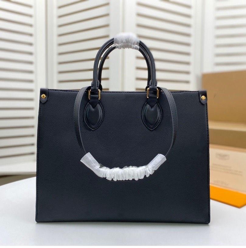 2022 High Quality Luxurys Designers ONTHEGO MM GM bag handbags M45321 Ladies Chain Shoulder Patent Leather Diamond Evening Bags wallet luxurybag, Black embossing
2022 High Quality Luxurys Designers ONTHEGO MM GM bag handbags M45321 Ladies Chain Shoulder Patent Leather Diamond Evening Bags wallet luxurybag, Black embossing