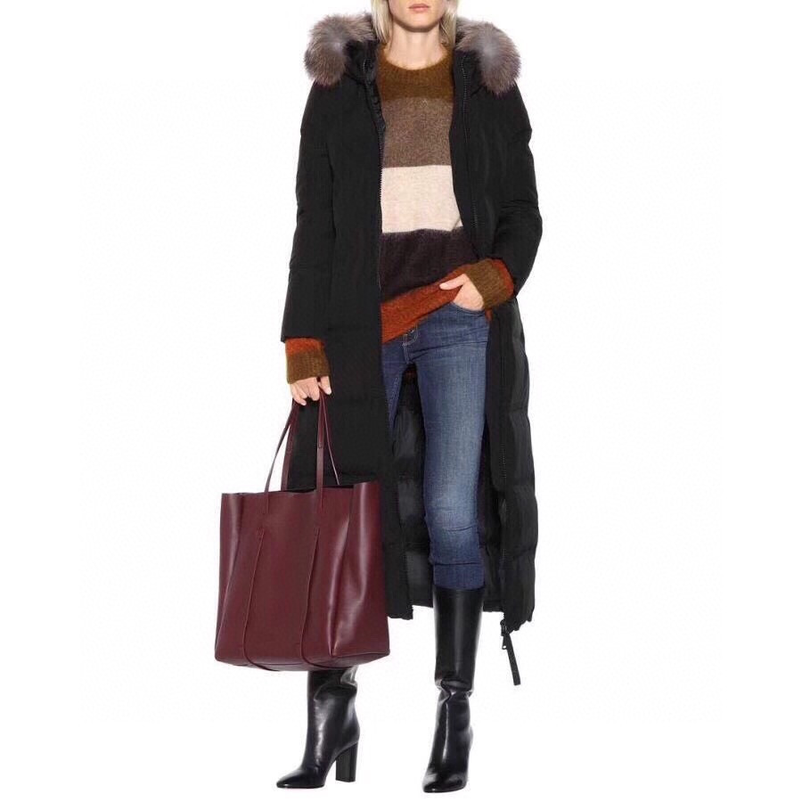 Women Long Down Jacket Fur Hooded Designer Lady Nylon Parka Fashion Girl Belt Side Pockets Zipper Winter Warm Outwear, Dustbag
Women Long Down Jacket Fur Hooded Designer Lady Nylon Parka Fashion Girl Belt Side Pockets Zipper Winter Warm Outwear, Dustbag