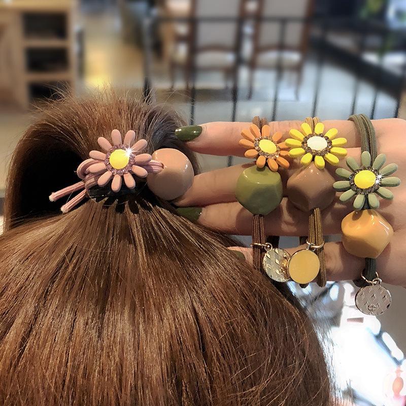 Hair Clips & Barrettes 2021 Candy Color Sunflower Girl Cute Rubber Band Ring Simple Japanese Tied Rope, Golden;silver
Hair Clips & Barrettes 2021 Candy Color Sunflower Girl Cute Rubber Band Ring Simple Japanese Tied Rope, Golden;silver