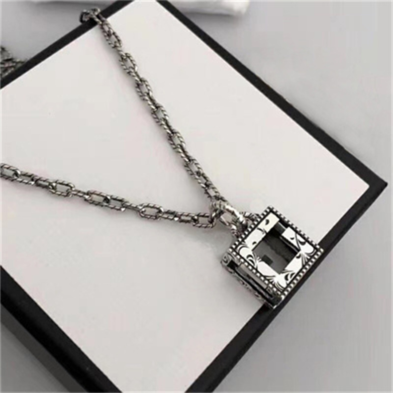 Vintage Letter Pendant Necklaces Women Men Personality Jewelry Pendants Necklace Hip Hop Street Style Unisex Couple Accessories, Silver
Vintage Letter Pendant Necklaces Women Men Personality Jewelry Pendants Necklace Hip Hop Street Style Unisex Couple Accessories, Silver