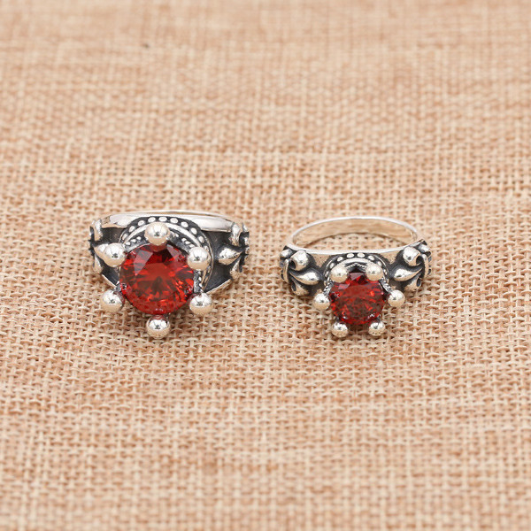 High quality 925 sterling Solitaire rings with red stones American Europe antique handmade designer punk gothic Luxury jewelry accessories gifts