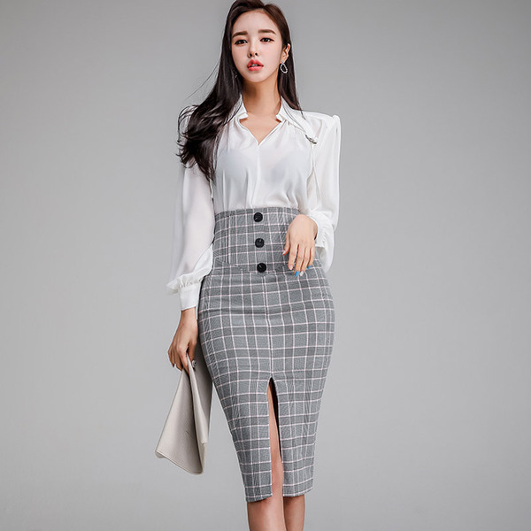 Women 2 Pieces Set Spring fashion White long Sleeve V-Neck chiffon Shirt Top+Bodycon plaid single-breasted pencil Skirt Set 210518