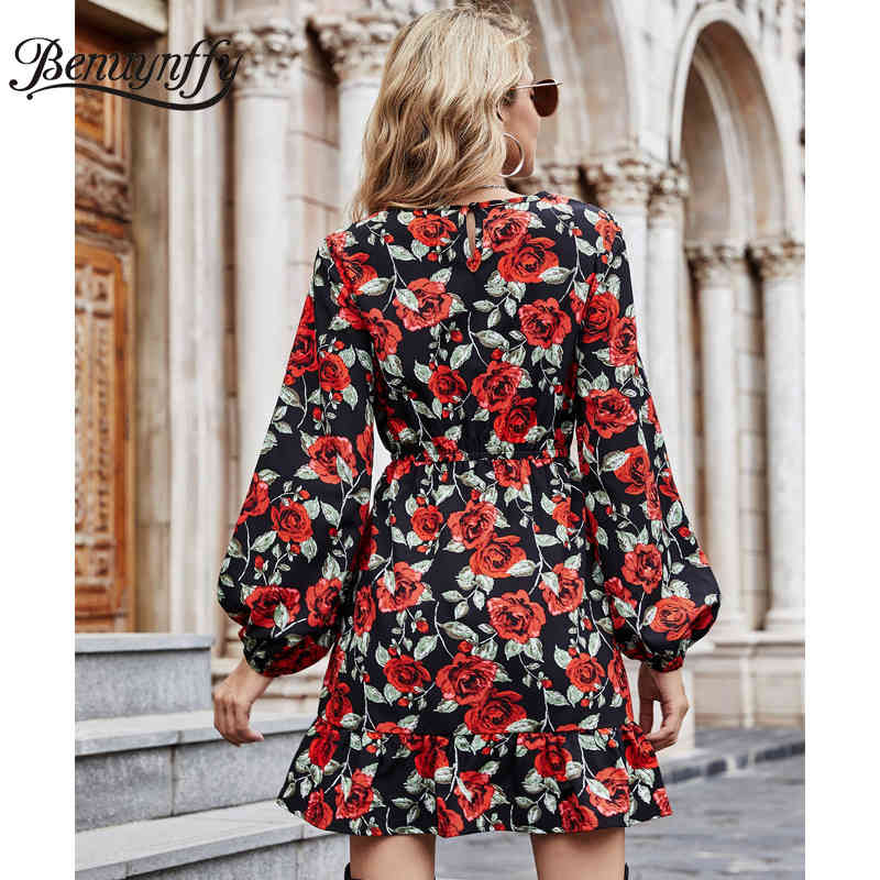 Autumn Women Vintage Floral Print Ruffle Hem Short Dresses Elegant O-Neck Long Sleeve High Waist A-Line Slim Dress 210510