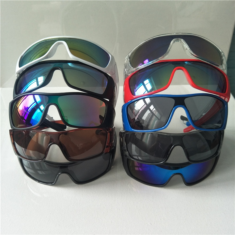 Summer Men Women Sports Camouflage Sunglasses UV400 Protection Eyewear Fashion Outdoor Cycling Sun Glasses 10 Color
Summer Men Women Sports Camouflage Sunglasses UV400 Protection Eyewear Fashion Outdoor Cycling Sun Glasses 10 Color