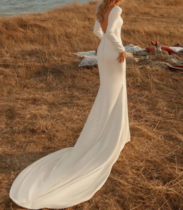 Simple Backless Mermaid Wedding Dresses Satin Long Sleeve Country Plus Size with Buttons Bridal Gown Vestidos De Novia Custom Made 2022 robe de mariag