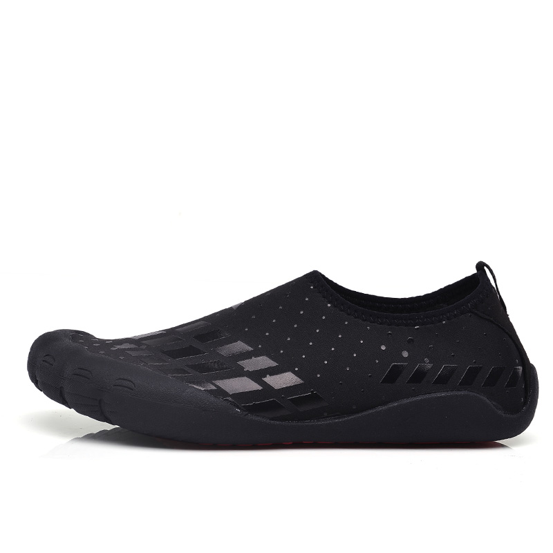 2021 Top Quality Mens Women Sports Running Shoes Sandy Beach Fashion Black Blue Red Outdoor Sneakers SIZE 36-46 WY21-1786
2021 Top Quality Mens Women Sports Running Shoes Sandy Beach Fashion Black Blue Red Outdoor Sneakers SIZE 36-46 WY21-1786