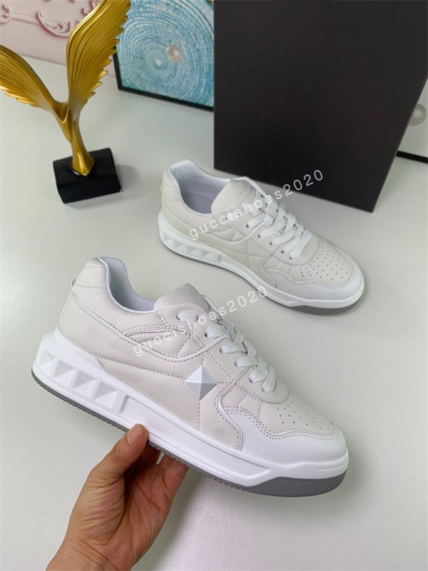 Fashion Designer Sneakers Shoes Technical Knit Fabric Men's Sports Rubber Sole Casual Walking Outdoor Trainer, 01
Fashion Designer Sneakers Shoes Technical Knit Fabric Men's Sports Rubber Sole Casual Walking Outdoor Trainer, 01