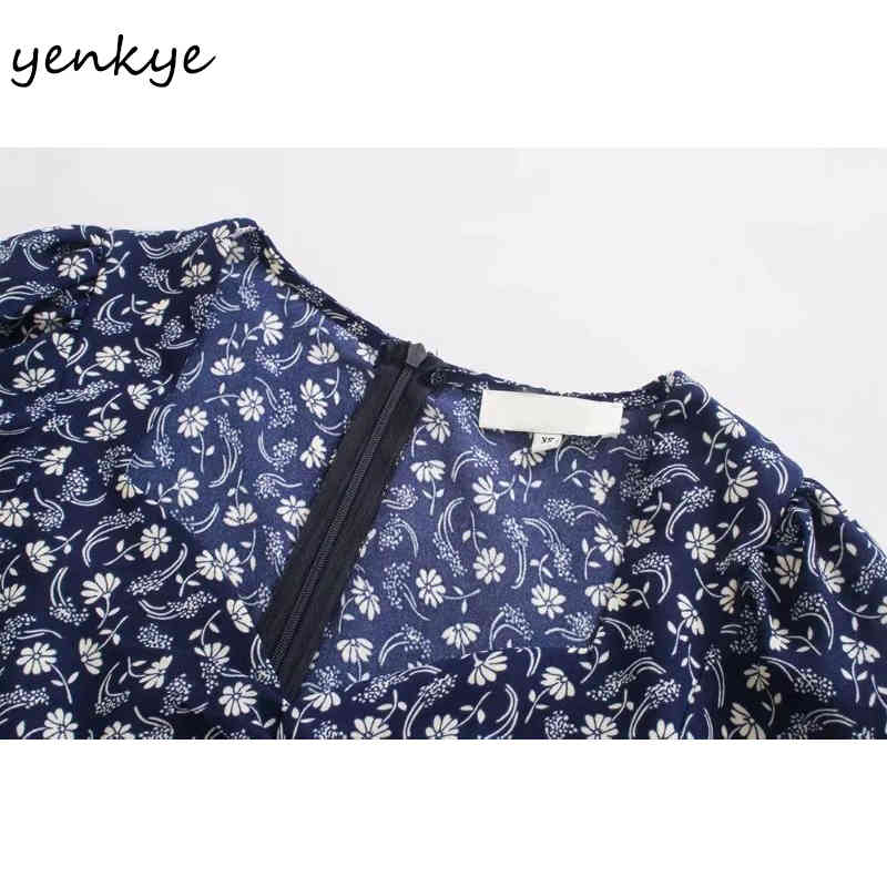 Sweet Women Vintage Floral Print Elegant Dress Female Draped V Neck Short Sleeve Sexy Slits A-line Summer Midi Robe 210430