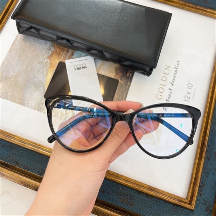high quality new cat's myopia glasses women's full frame color matching plate can be equipped with degree flat lens ch3393 
high quality new cat's myopia glasses women's full frame color matching plate can be equipped with degree flat lens ch3393