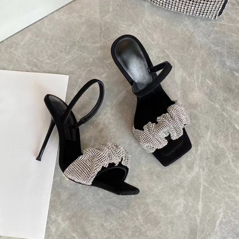 summer Fashion sandal slippers Top Quality Genuine Leather soft Flash drill Sequined Black heels 10CM Women shoes big size sandals shoe Wome
summer Fashion sandal slippers Top Quality Genuine Leather soft Flash drill Sequined Black heels 10CM Women shoes big size sandals shoe Wome