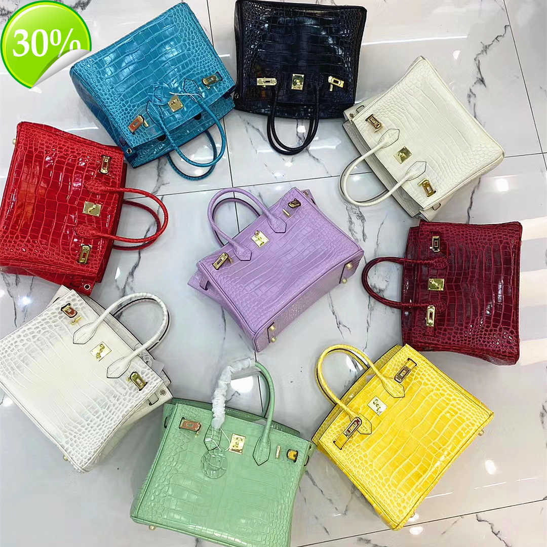 Birkin Bride Crocodile Pattern New Cattlehide Leather Fashion Womens Large And Medium Shoulder Crossbody Handbag Lock Bag
Birkin Bride Crocodile Pattern New Cattlehide Leather Fashion Womens Large And Medium Shoulder Crossbody Handbag Lock Bag