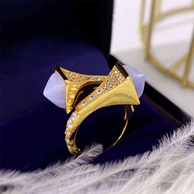 Exaggerated Metallic Color Stone Double Pagoda Diamond Ring Set Personalized Palace Style Index Finger