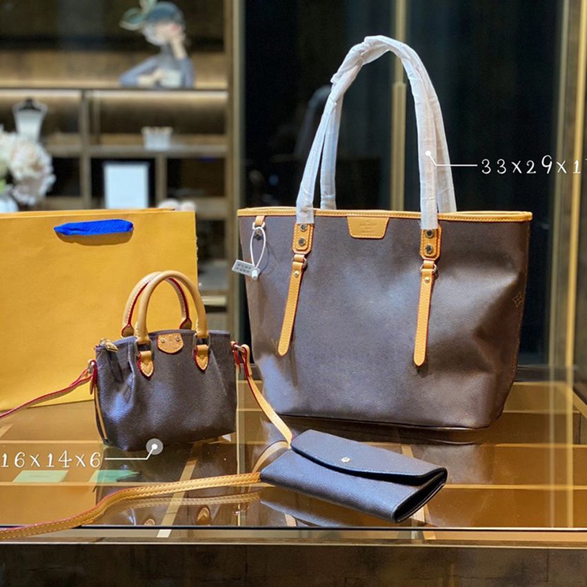 3PC Luxurys designers Women Fashion Totes handbags cross body Shoulder Bags combination famous classic flower Brown capacity portable day backpack 01, Box
3PC Luxurys designers Women Fashion Totes handbags cross body Shoulder Bags combination famous classic flower Brown capacity portable day backpack 01, Box