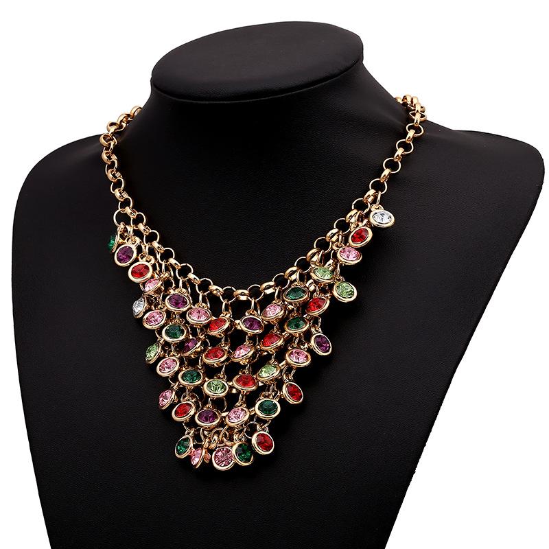 Chokers Vintage Triangle Metal Mesh Multi-Color Crystal Mix And Match Woman Necklace Boho Ethnic Big Bib Jewelry Accessory
Chokers Vintage Triangle Metal Mesh Multi-Color Crystal Mix And Match Woman Necklace Boho Ethnic Big Bib Jewelry Accessory