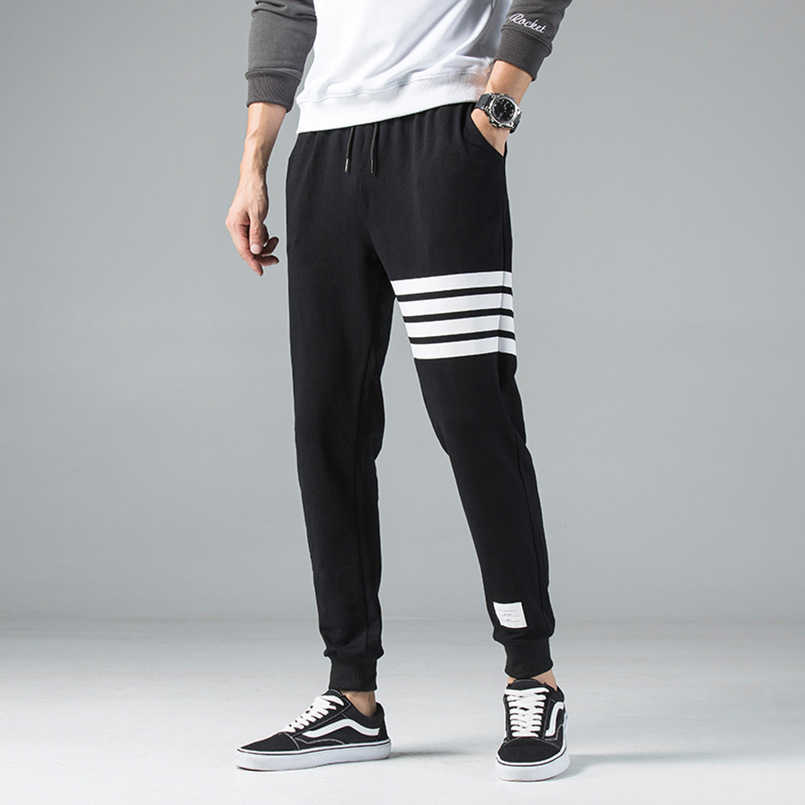 Four bar casual pants men's t B men's nine point sports pants fashion brand Korean small foot binding trend striped pants men's, Black
Four bar casual pants men's t B men's nine point sports pants fashion brand Korean small foot binding trend striped pants men's, Black