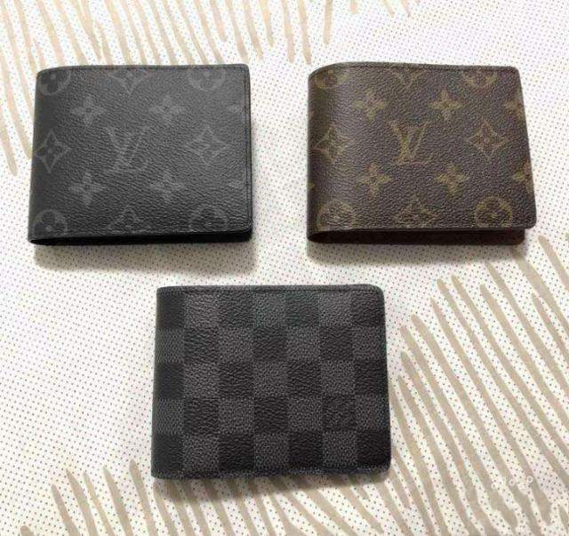YSLGGLVLOUISVITTONVUTTON PASSPORT COVER Card Holders Fashion Passport Protection Case Trendy Credit Mens Wallet PASSEPORT 566, 04
YSLGGLVLOUISVITTONVUTTON PASSPORT COVER Card Holders Fashion Passport Protection Case Trendy Credit Mens Wallet PASSEPORT 566, 04