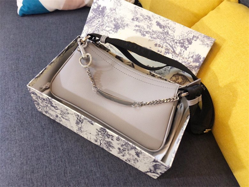 Waist Bag Chest Bags Handbags Purse Genuine Leather Presbyopia Fabric Letter Pure Steel Gold Hardware Accessories Adjustable Shoulder Strap High Quality, 01
Waist Bag Chest Bags Handbags Purse Genuine Leather Presbyopia Fabric Letter Pure Steel Gold Hardware Accessories Adjustable Shoulder Strap High Quality, 01