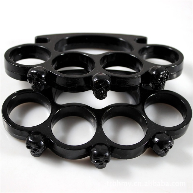 Little Devil Skull Handclasp Knuckle Kirsite Four Finger Defence Martial Arts Fighting Hand Brace Knuckles Protective Gear 4 5kg B3
Little Devil Skull Handclasp Knuckle Kirsite Four Finger Defence Martial Arts Fighting Hand Brace Knuckles Protective Gear 4 5kg B3