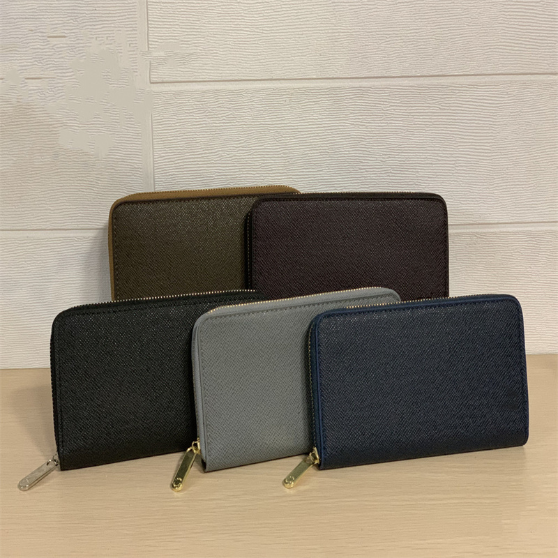 single zipper double wallet embossed credit card bag leather folder classic brand clutch bag men and women coin purse, Red;black
single zipper double wallet embossed credit card bag leather folder classic brand clutch bag men and women coin purse, Red;black