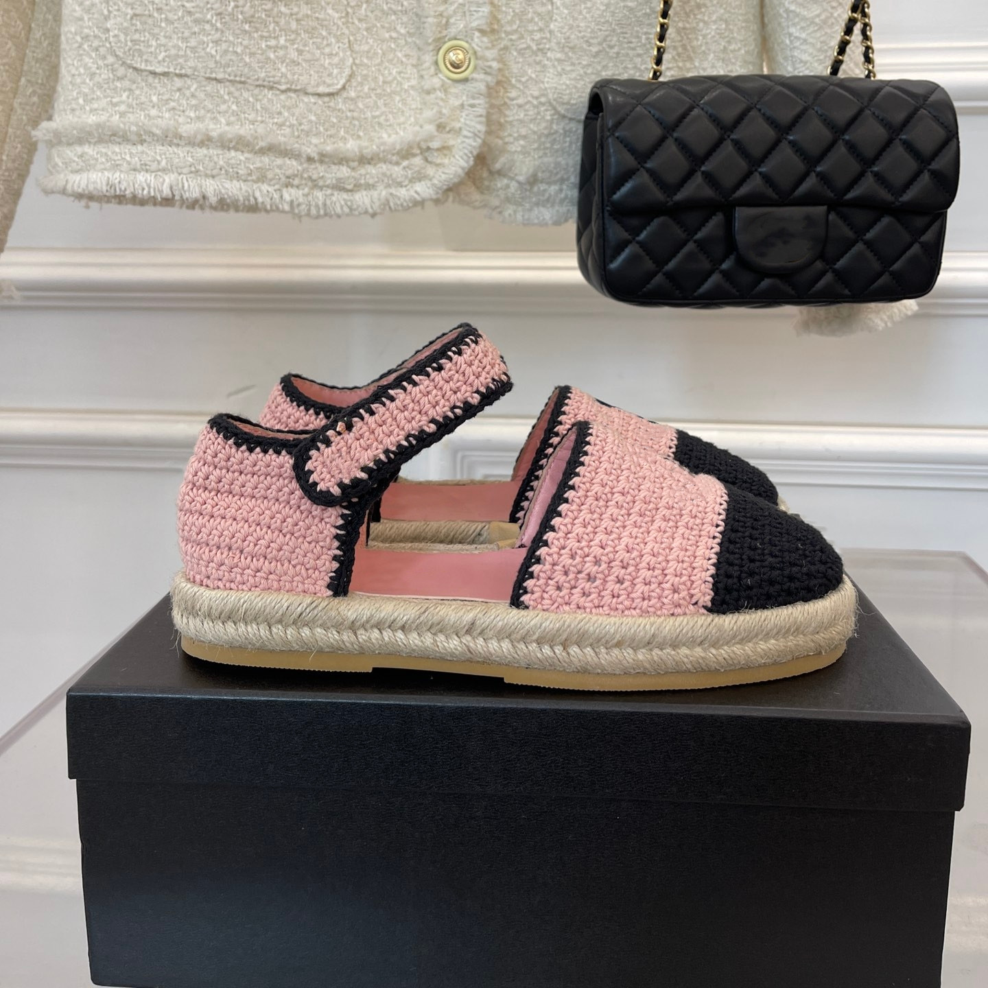 Espadrilles sandals Women Spring Summer Knitted Fabric Flats Mixed Colors fashion leisure Shoess Metal Decoration Weaves Vintage Shoes, Black
Espadrilles sandals Women Spring Summer Knitted Fabric Flats Mixed Colors fashion leisure Shoess Metal Decoration Weaves Vintage Shoes, Black