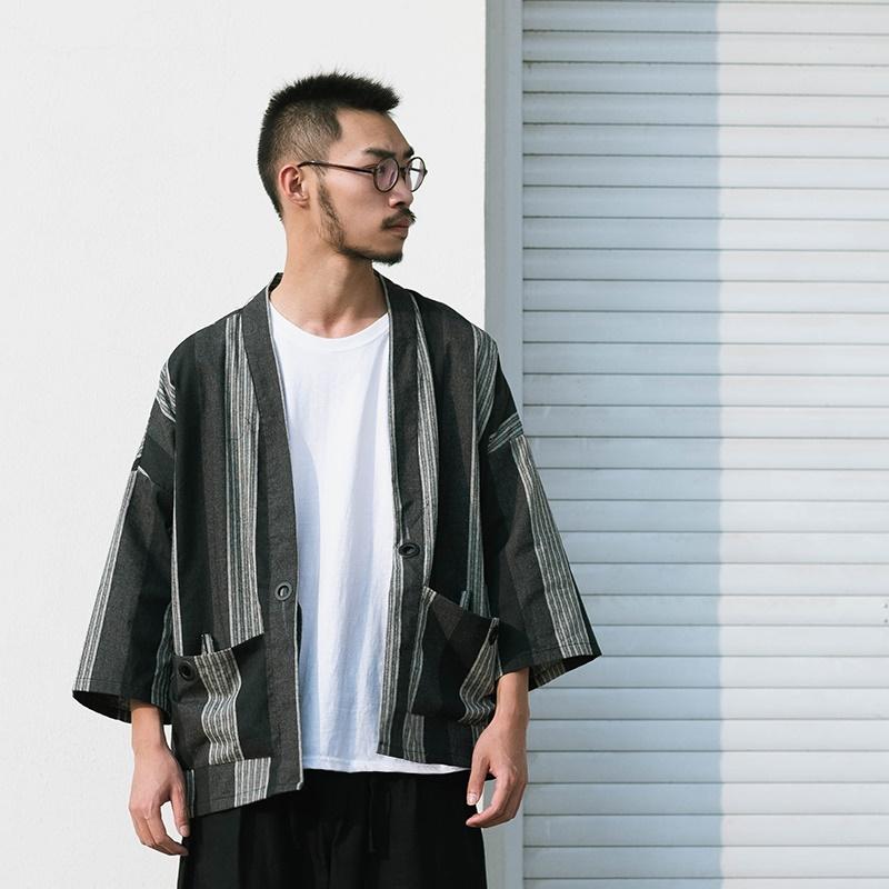 Ethnic Clothing Japanese Kimono Cardigan Men Haori Yukata Male Samurai Costume Linen Jacket Mens Shirt Striped 31327
Ethnic Clothing Japanese Kimono Cardigan Men Haori Yukata Male Samurai Costume Linen Jacket Mens Shirt Striped 31327
