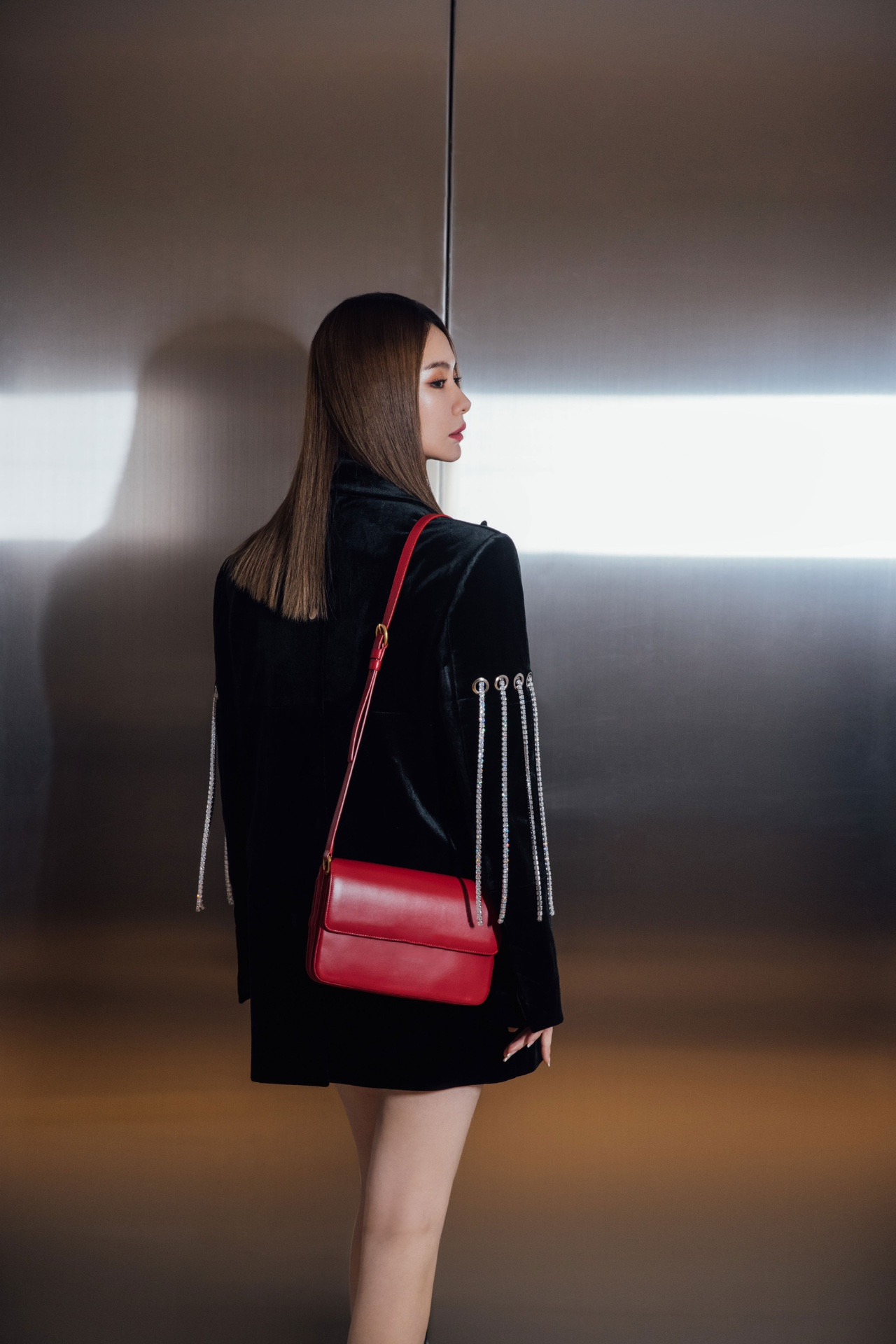 Autumn New womens rhinestone tassel long sleeve loose medium long black blazer suit coat SML