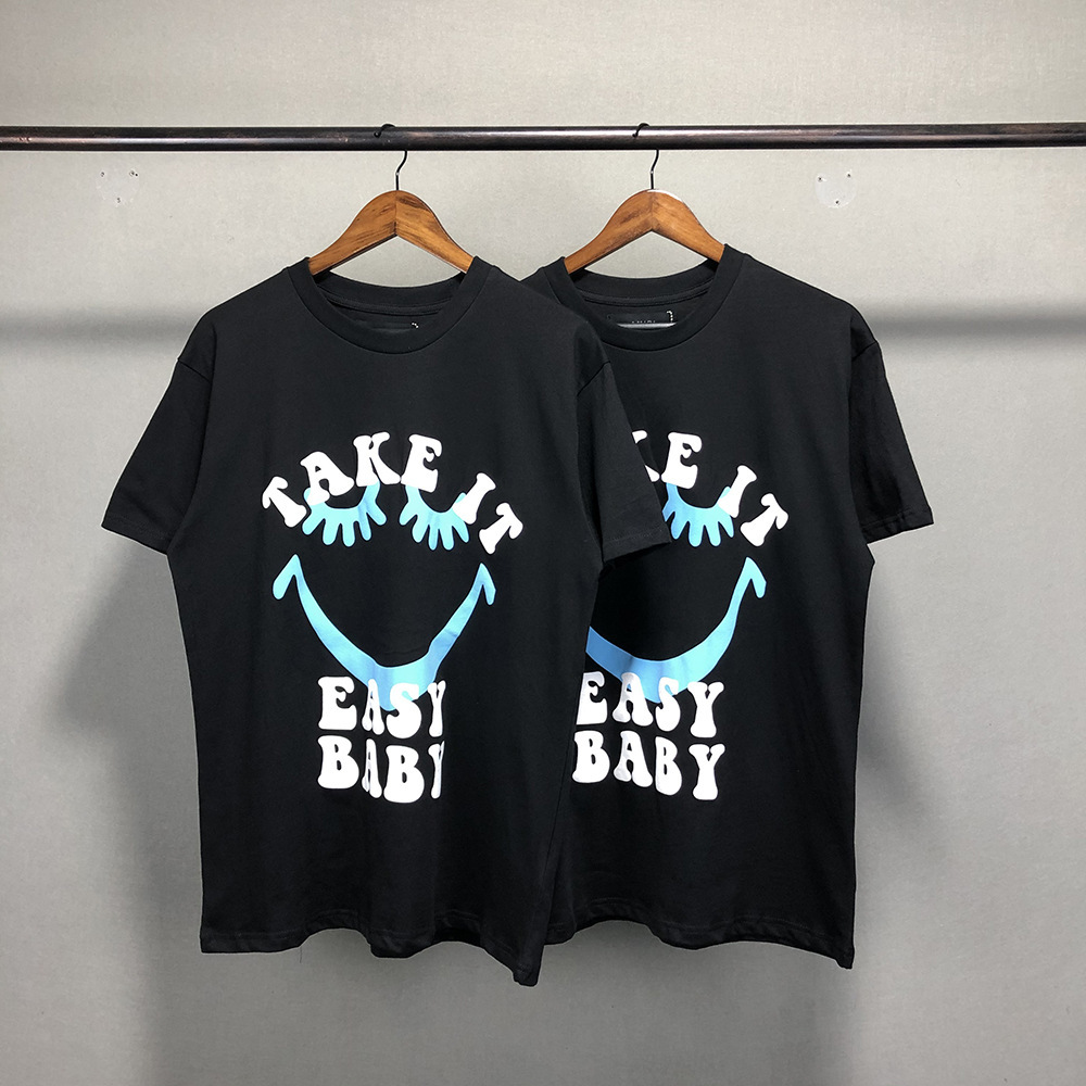 High street Amir 21ss smiley face letter three dimensional foam printing loose high street men' short sleeve women' lovers T-shirt, Black
High street Amir 21ss smiley face letter three dimensional foam printing loose high street men' short sleeve women' lovers T-shirt, Black