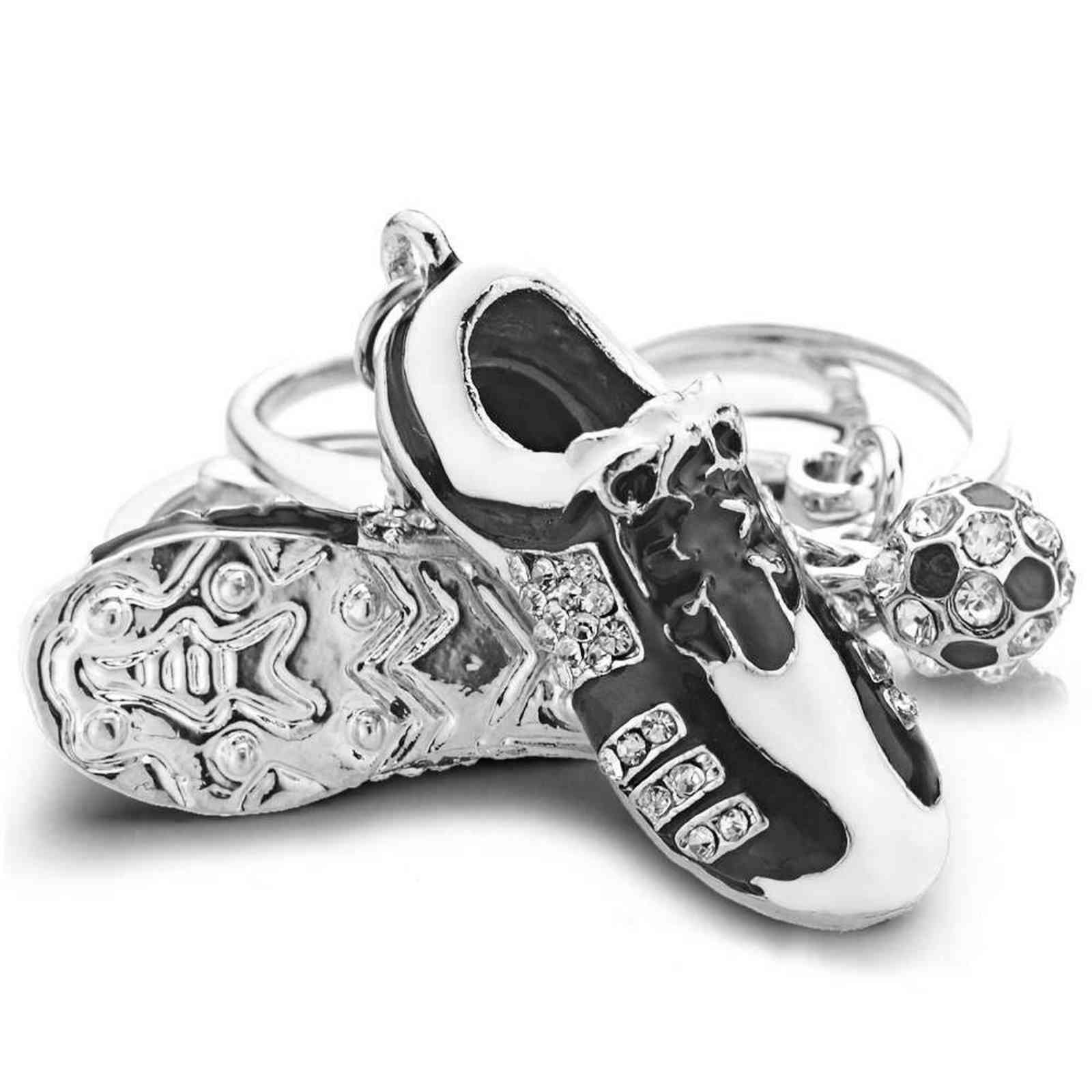 Crystal Football Soccer Shoes Rhinestone Keychains For Car Purse Bag Buckle Pendant Keyrings Key Chains Women Gift K258 H1126