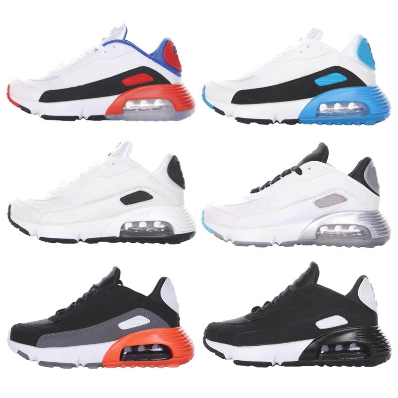 High-quality Cushion Men Women designer running shoes triple black white blue red outdoor sneakers training sports run shoe classic jogging
High-quality Cushion Men Women designer running shoes triple black white blue red outdoor sneakers training sports run shoe classic jogging