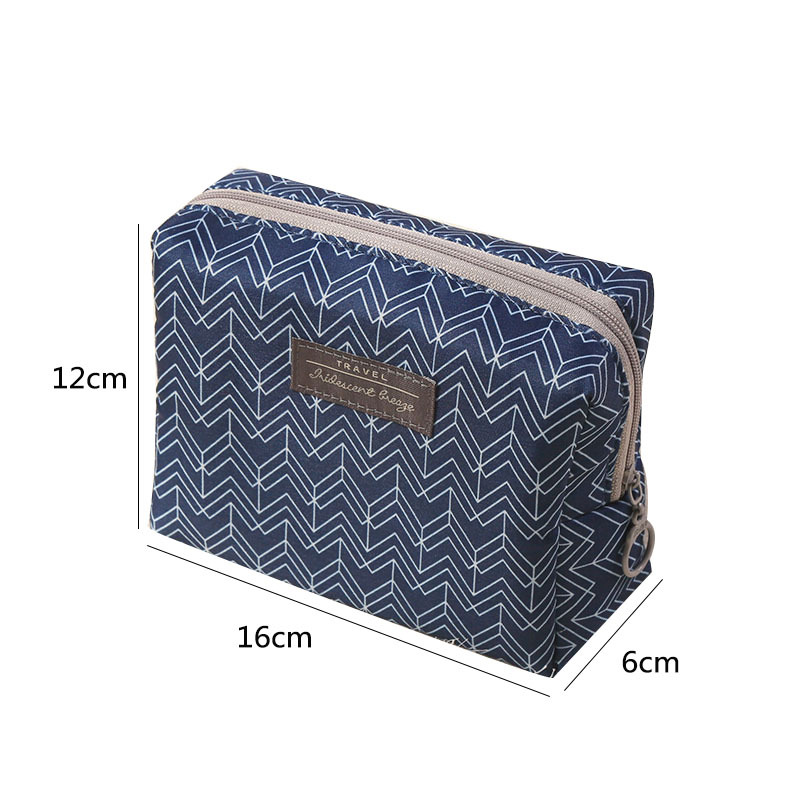 1PC Sweet Floral Pattern Cosmetic Bag Toiletry Kit Wash Bags Portable Travel Organizer Makeup Large Capacity Organizer Bag