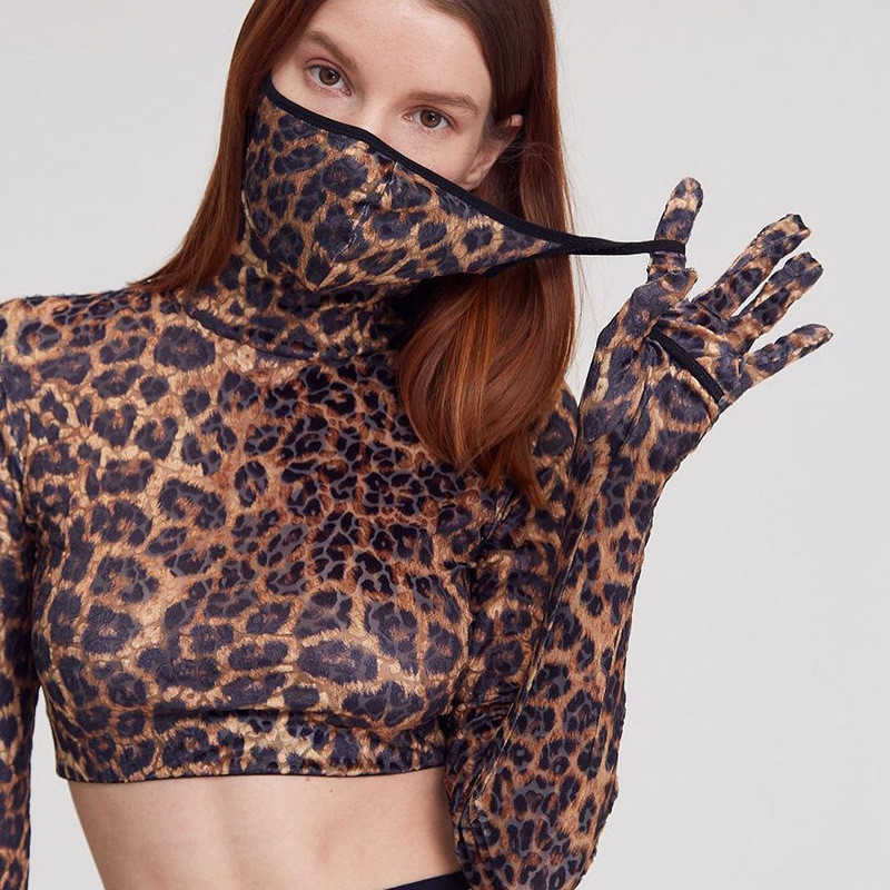 High Street Sexy Turleneck With Gloves Crop Top For Women Skinny Sexy Print Spring Short T Shirts Tees Tops Female Blusas 210625wtt