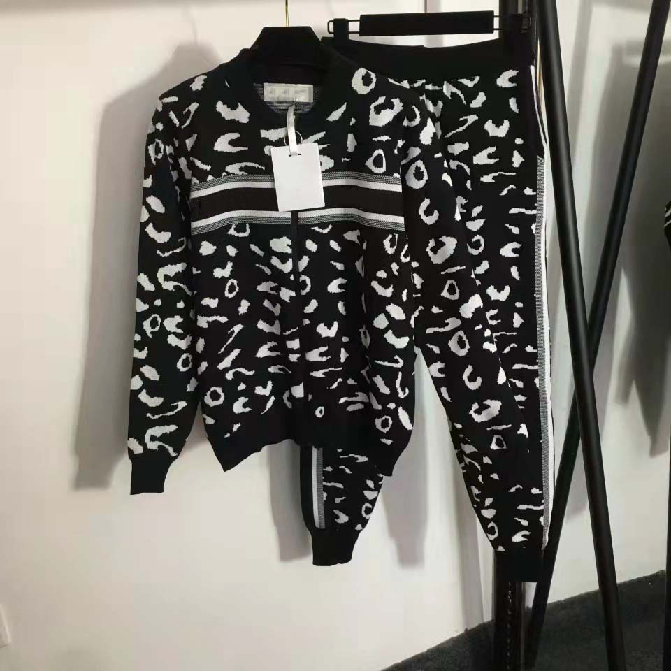 Women's Two Piece Pants Knit Sport Suit Animal Cow Letter Print Long sleeve Zipper Cardigan Coat Tracksuits Set, Extra shipping cost
Women's Two Piece Pants Knit Sport Suit Animal Cow Letter Print Long sleeve Zipper Cardigan Coat Tracksuits Set, Extra shipping cost