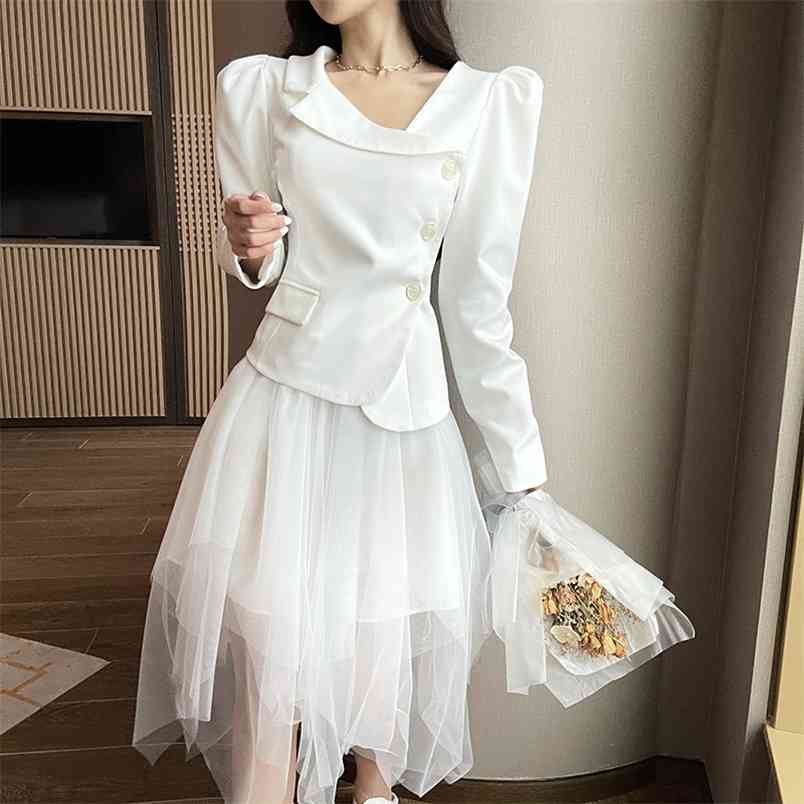 Spring Fashion Two-Piece Sets Women Elegant Chic Puff Sleeve Slim Tops + High Waist Mesh lrregular Skirts Suit Female 210519, White tops
Spring Fashion Two-Piece Sets Women Elegant Chic Puff Sleeve Slim Tops + High Waist Mesh lrregular Skirts Suit Female 210519, White tops